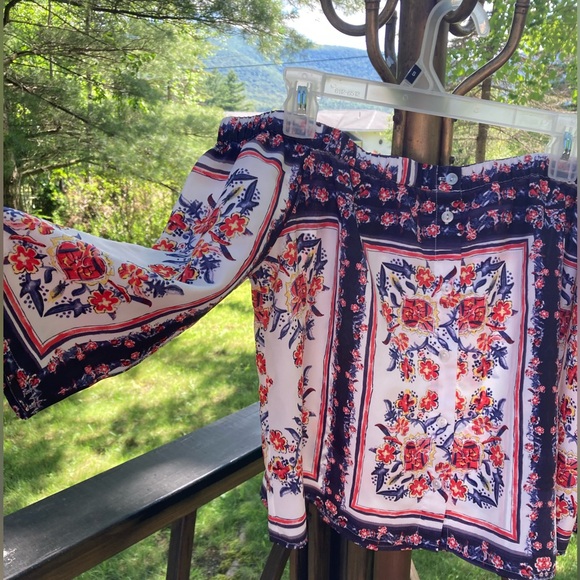 ASOS Off the shoulder top - Picture 3 of 5